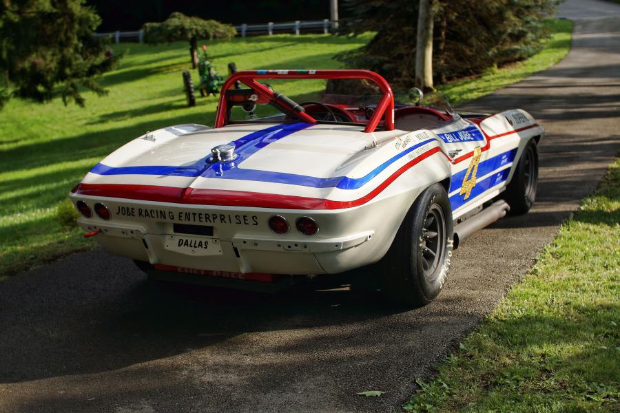  Chevrolet Corvette Sting Ray Supernova 1964 года  (фото 13 из 25)